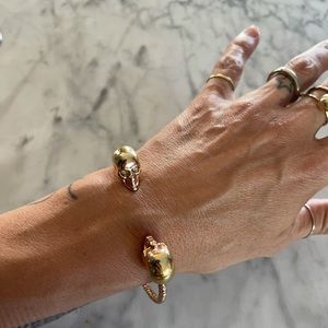 ALEXANDER MCQUEEN TWIN SKULL BRACELET/ ROSE GOLD